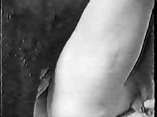 Amateur Home Black White 004